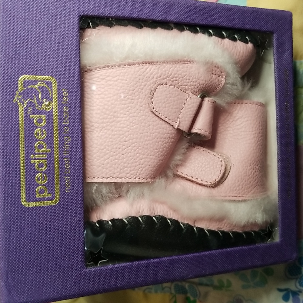 pediped Pink Baby Booties. O-6 Months New In Box. Fully Lined.